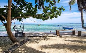 Blue House Backpackers Siquijor