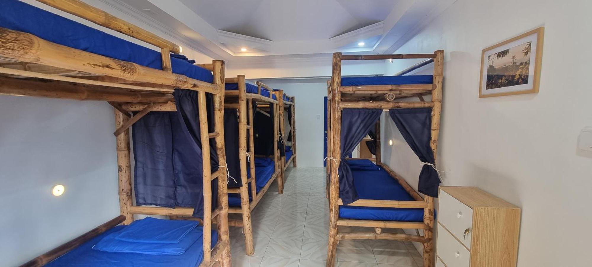 Auberge de jeunesse Blue House Backpackers Siquijor à San Juan  Extérieur photo